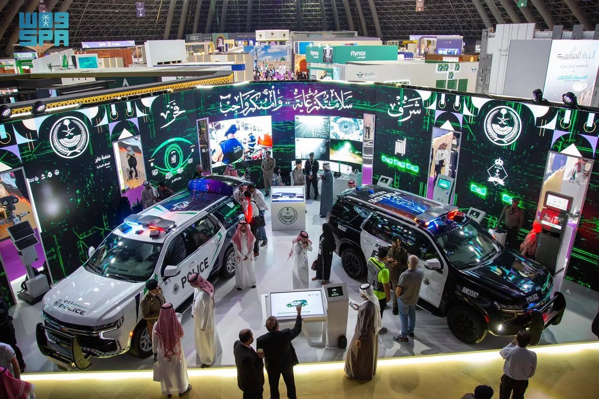 وزارة الداخلية تحصل على جائزة أفضل جناح وتفاعل ومشاركة في مؤتمر ومعرض خدمات الحج والعمرة بجدة.
spa.gov.sa/N2027974
#واس_عام