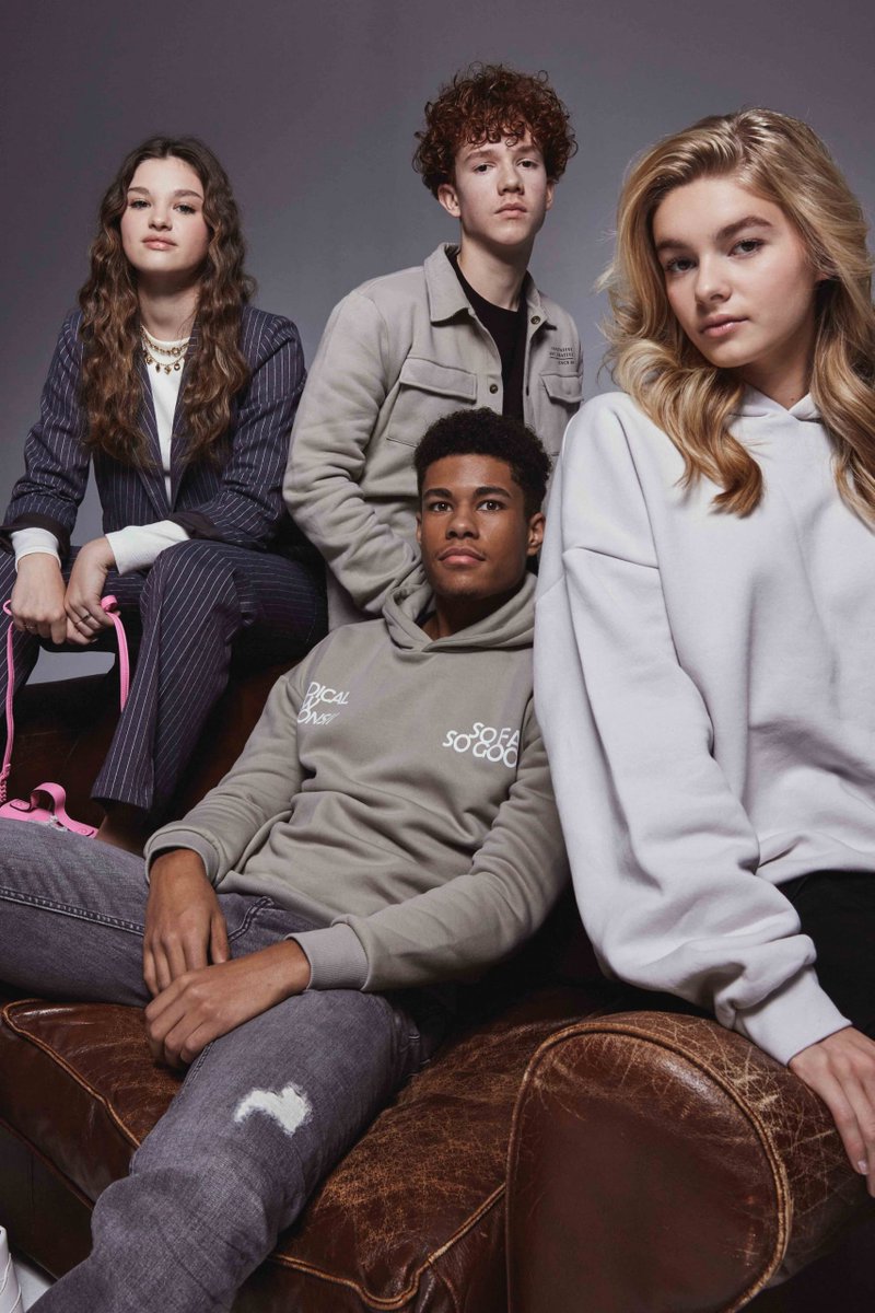 De Retour Jeans wintercollectie 2024 is helemaal up-to-date dlvr.it/T1GFYC