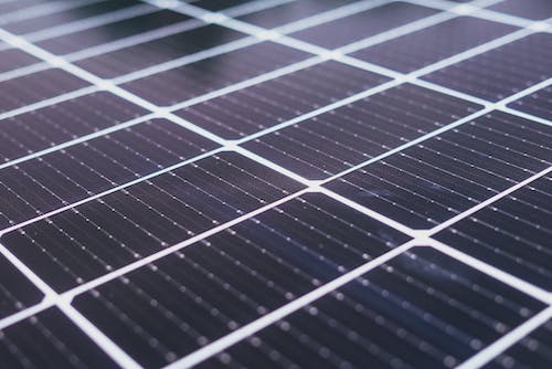 Choose_Solar's tweet photo. Question: Do I need access to my roof to Choose Solar?
Answer: No, there is no roof to drill. All our equipment is hosted at a community solar farm. So, you don't need access to the roof.

.
.
https://t.co/AauaBSYf4v
.
.
#communitysolar #climatechange #solarenergy #solartothe ... https://t.co/yvUwpSc7YS