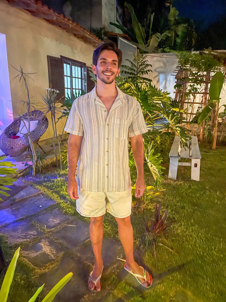thimjs's tweet photo. Esse réveillon foi maravilhoso #tbt https://t.co/QgB6Wq3pkZ