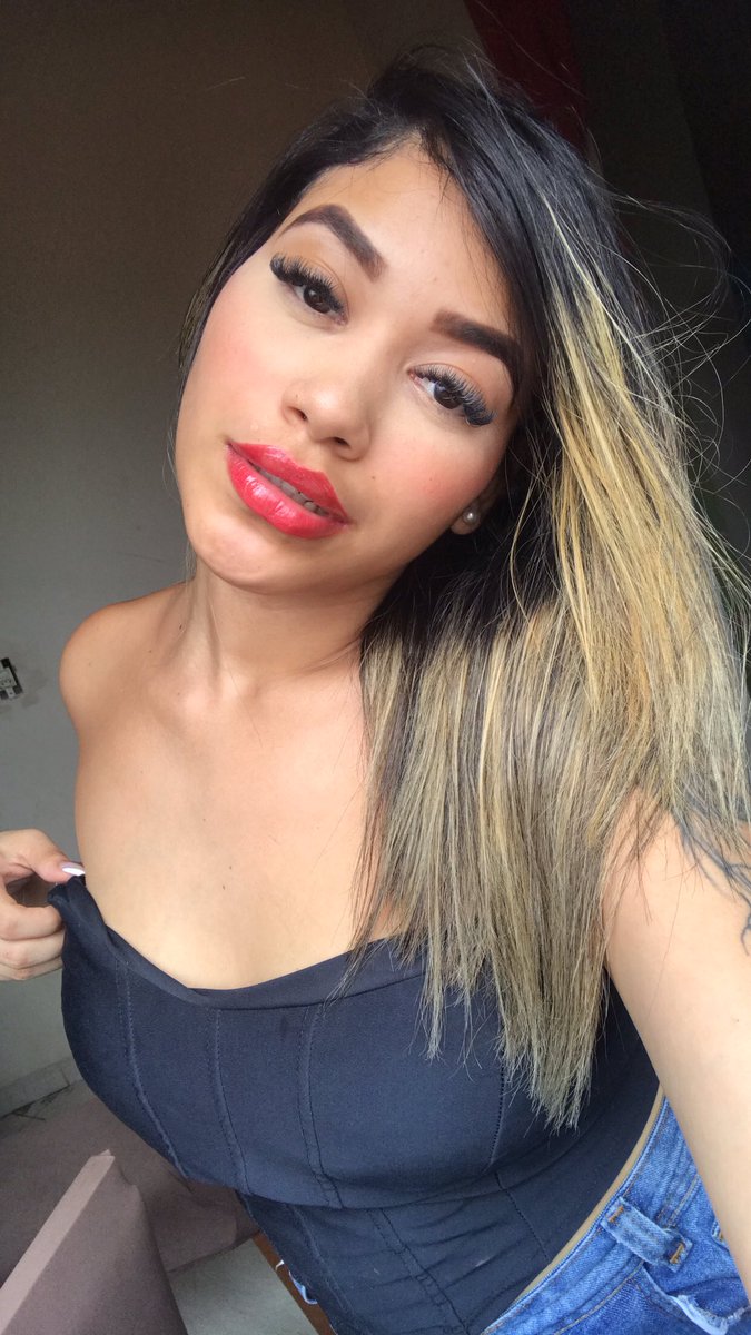 CLARAARAUJO142's tweet photo. 😍 https://t.co/8uff19rThn