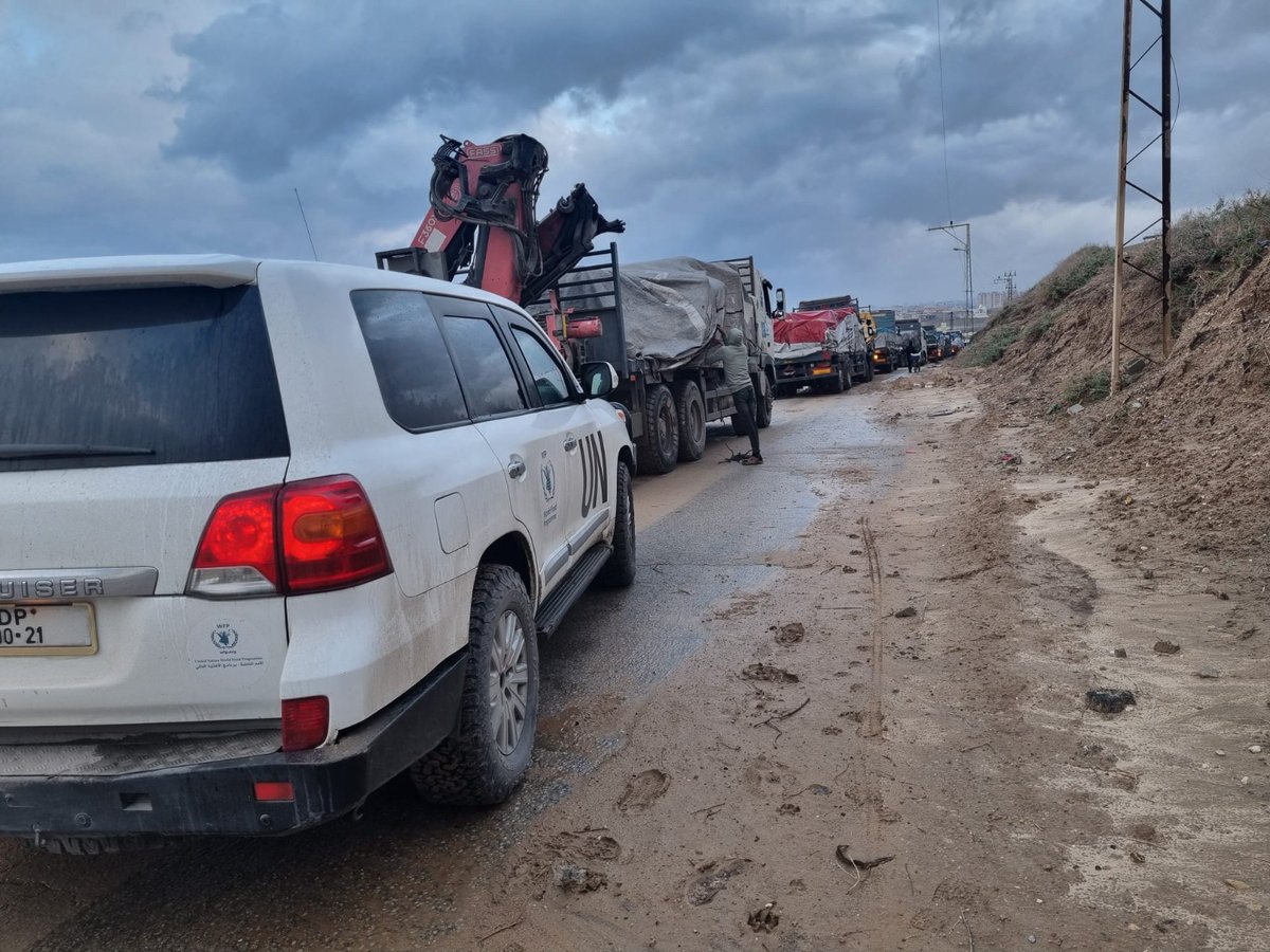 For the first time in weeks, @WFP was able to deliver crucial food assistance to thousands of people facing catastrophic hunger in the center of #Gaza city. Safe and sustained access is essential to ensure continuous food aid reaches those in need.