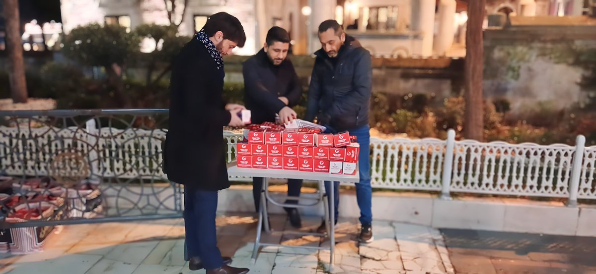 milliyolist's tweet photo. Bu anlamlı gecenin birliğimize, beraberliğimize ve hayra vesile olmasını dilerim. 
 İL BAŞKANIMIZ AV. GÖKALP KUTSAL İLÇE BAŞKANIMIZ MEHMET AŞİRAN İSTANBUL İL TEŞKİLAT BAŞKANIMIZ BAYRAM ÖZSOY İL DİSİPLİN KURULUMDAN SORUMLU BAŞKAN YARDIMCILARIMIZ DAVUT BAŞARAN,TAMER YILMAZ 🙏🏻 https://t.co/ssgmEGsyo1