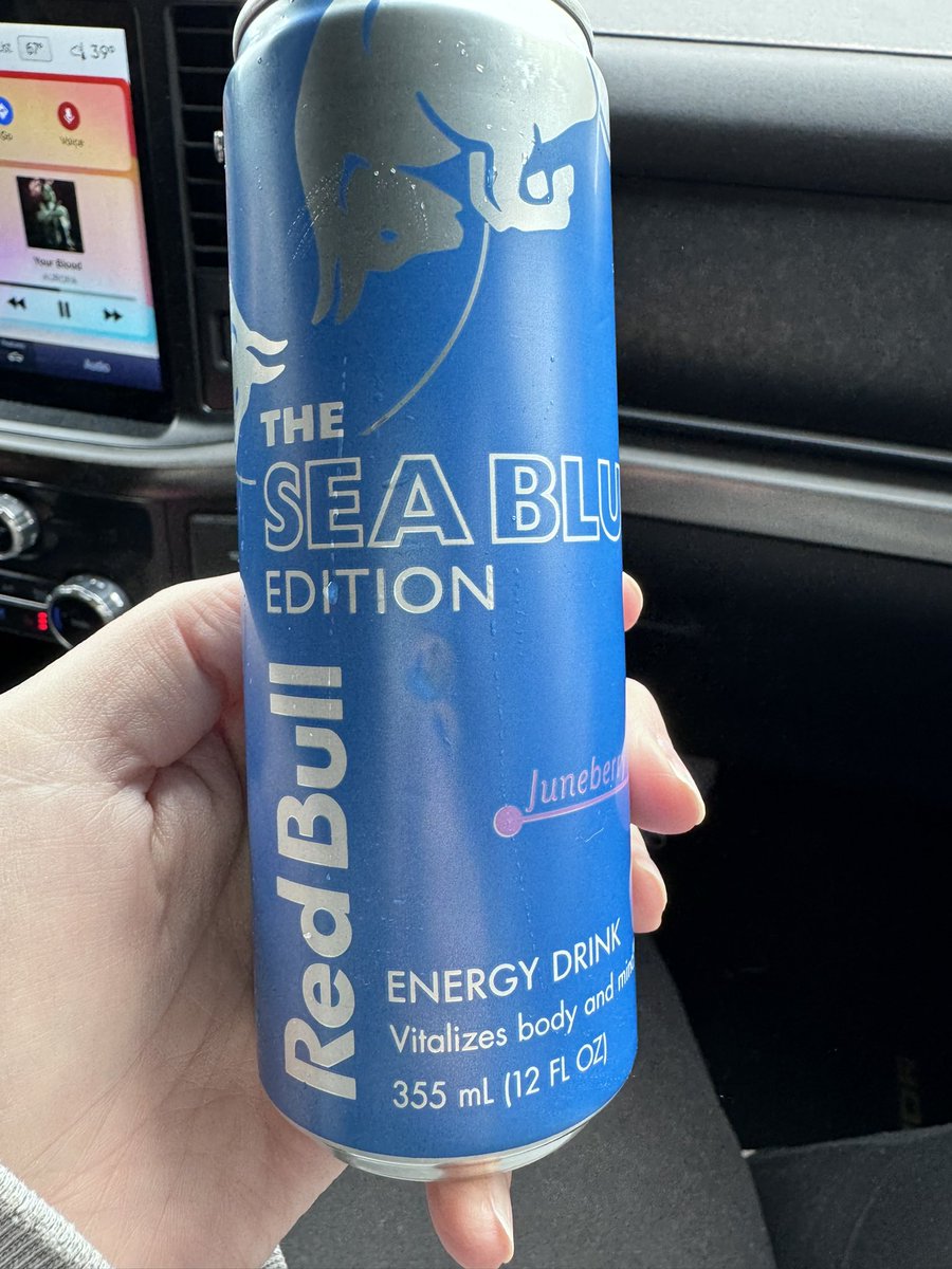 MellifluousPla's tweet photo. Sea Blue, you say? Does this mean Juneberry, the best flavor ever is here to stay, @redbull? https://t.co/zt5GVGZqRa
