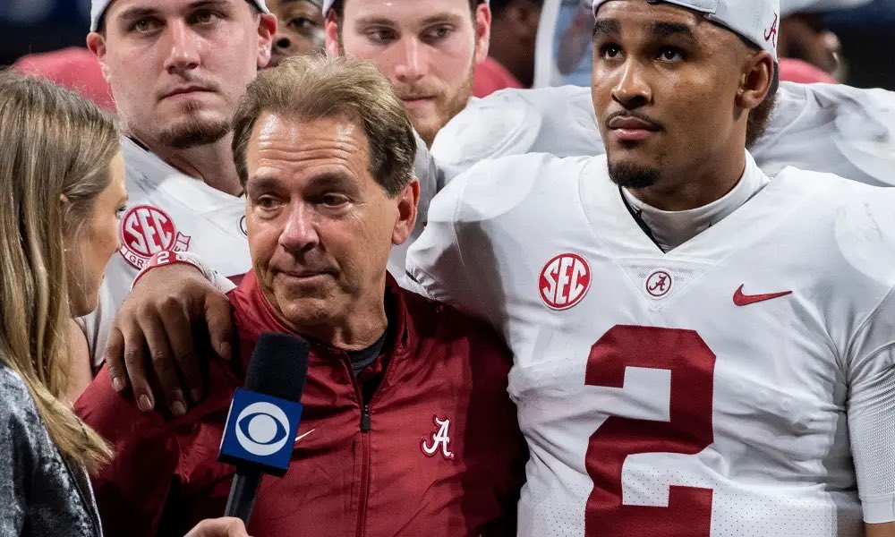 BarstoolAlabama's tweet photo. This interview right here, I have never seen Coach as proud of a player/team more than this morning. Showed a more human side of him that we had never seen before. https://t.co/3MRUUhFamw