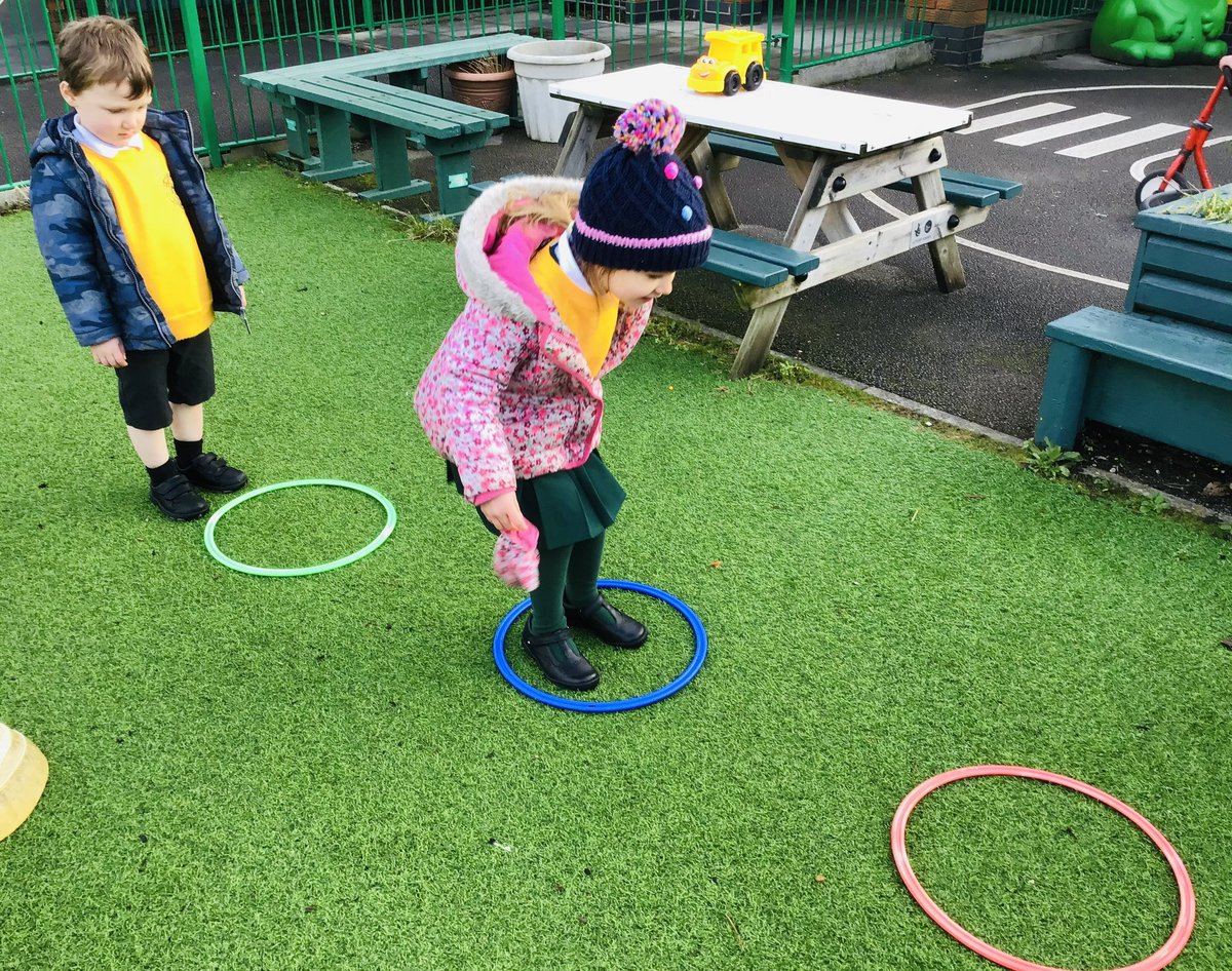 EYFSSJV's tweet photo. Our Nursery children have been busy extending their learning outside this week ❄️🚜🧊 https://t.co/nu9d12awSY