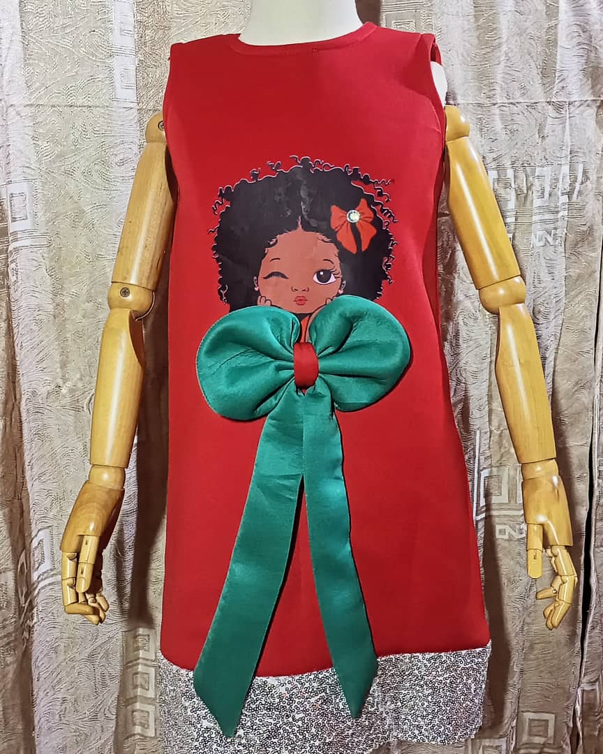 olu_comfy's tweet photo. @_Debbie_OA Hello Mummy Zee, I just saw Zee when u went to NNPC she is so Pretty 😍....I will love to gift her one my children dress of your choice...if you don't mind.
IG: @aurora_stitches1 https://t.co/yO0e1FZmUv