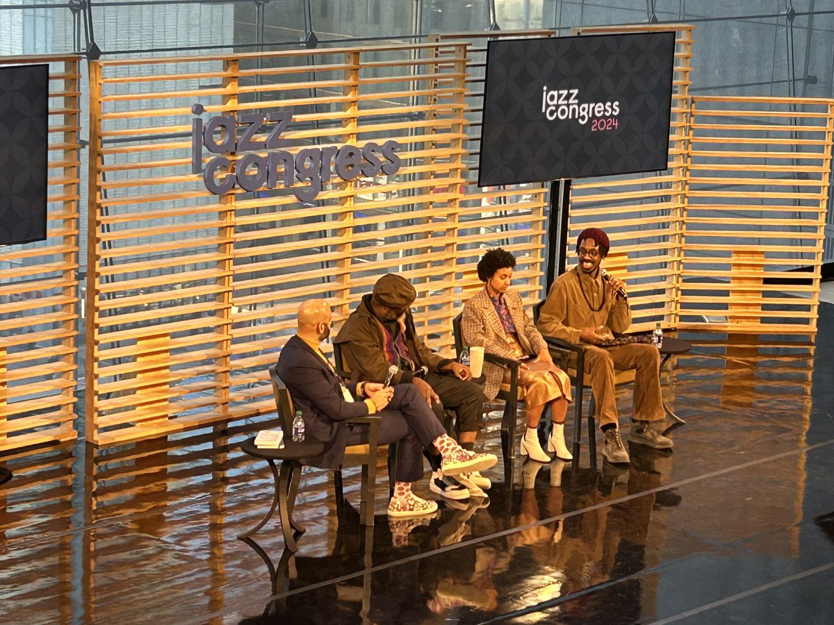 20th anniversary @NYCWJF #jazzcongress @jazzdotorg panel on universality of jazz: @nduduzomakh @shabakah @EspeSpalding A very philosophical discourse on the challenges that individual musical identity presents, regardless of and certainly due to, background.