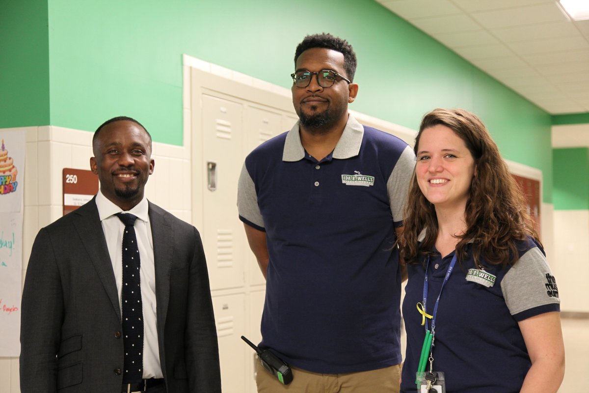 dcpublicschools's tweet photo. Student safety is a collective responsibility, so our school teams work with DCPS Central Services & our agency partners to manage critical incidents and promote safe school communities.
Thereโs more work to be done, and we know our village is up to the job #DCPSStrong ๐ช๐ https://t.co/dmA3IEjvjj