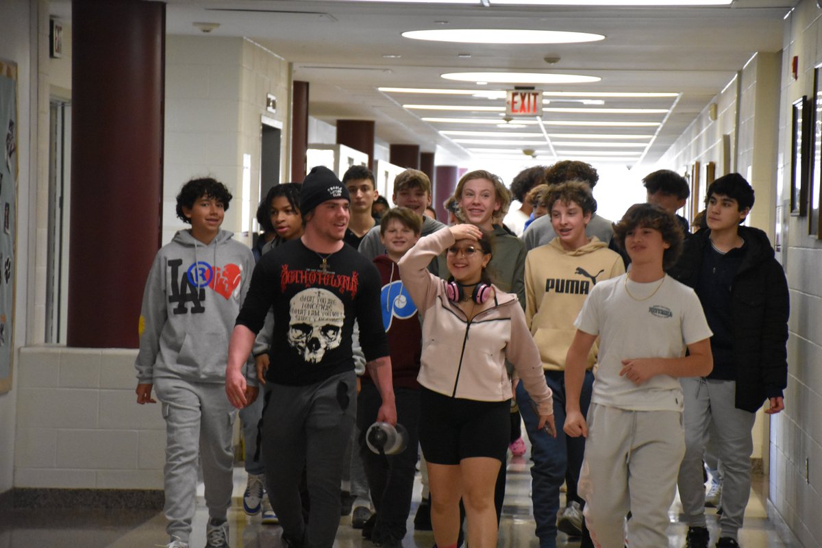 We had a great time hosting our students from from Bala Cynwyd, Black Rock, and <a href="/WVMSDragons/">𝕎𝕖𝕝𝕤𝕙 𝕍𝕒𝕝𝕝𝕖𝕪 𝕄𝕊 🐉</a> middle schools this week. We are excited to start the 8 to 9 transition season with our future ACES. Shoutout to sophomore, Ella Agiv for sharing her photography skills. #ACESNation