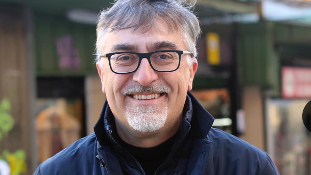 Ens ha deixat en Carles Salvadó i Usach, <a href="/CarlesSU/">Carles Salvadó</a>.

Una persona extraordinària, optimista, activista per la llengua i Catalunya. Un patriota insubornable per la independència. 

Carles, et tindrem present sempre!

El nostre més sentit condol a la seva família i amics.