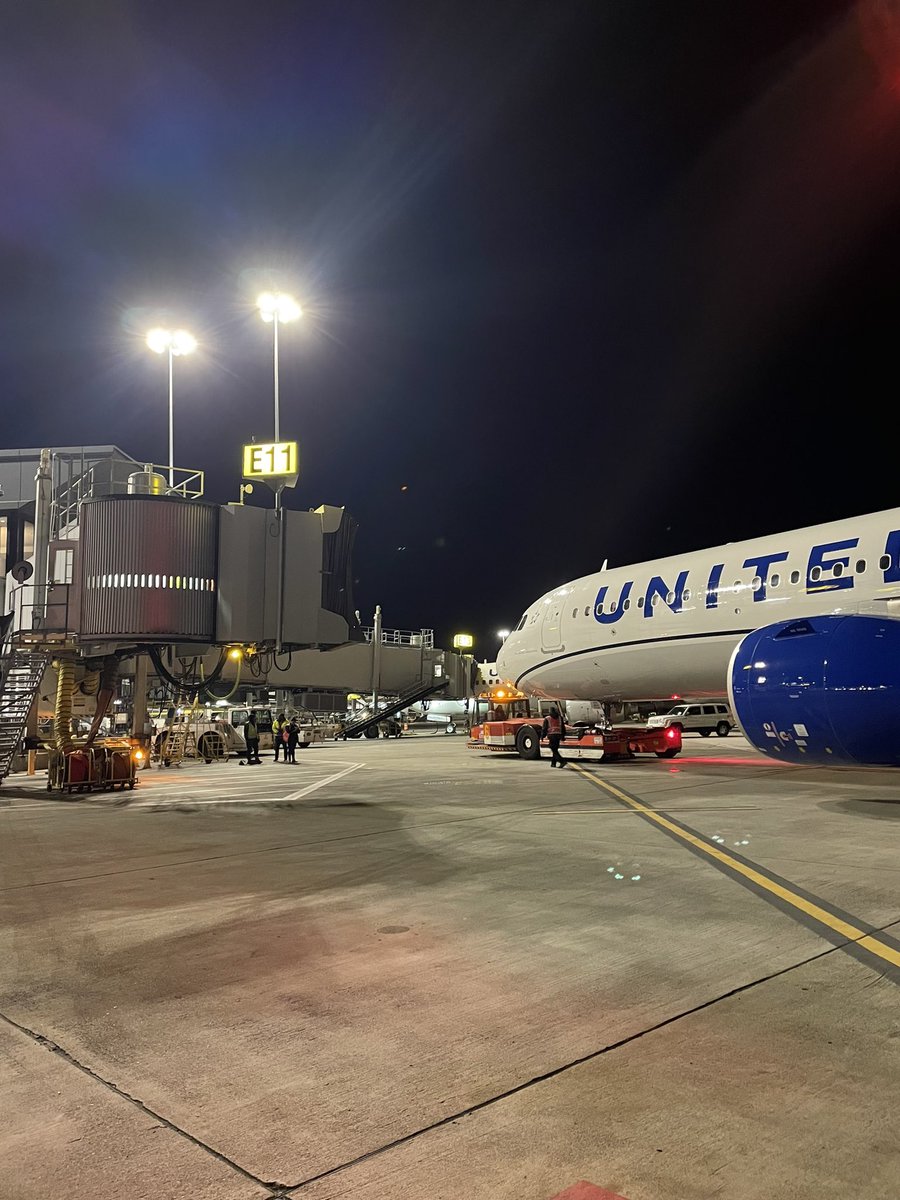 A_SimonsonUA's tweet photo. Been a while since I had to work overnight! Gate fits are such an important part of preventing aircraft damage. It was a pleasure to team up with our AO departments and business partners to ensure safe operation of our new A321 here at SFO! @AOSafetyUAL @Auggiie69 @DJKinzelman https://t.co/Fzwm6w1byL