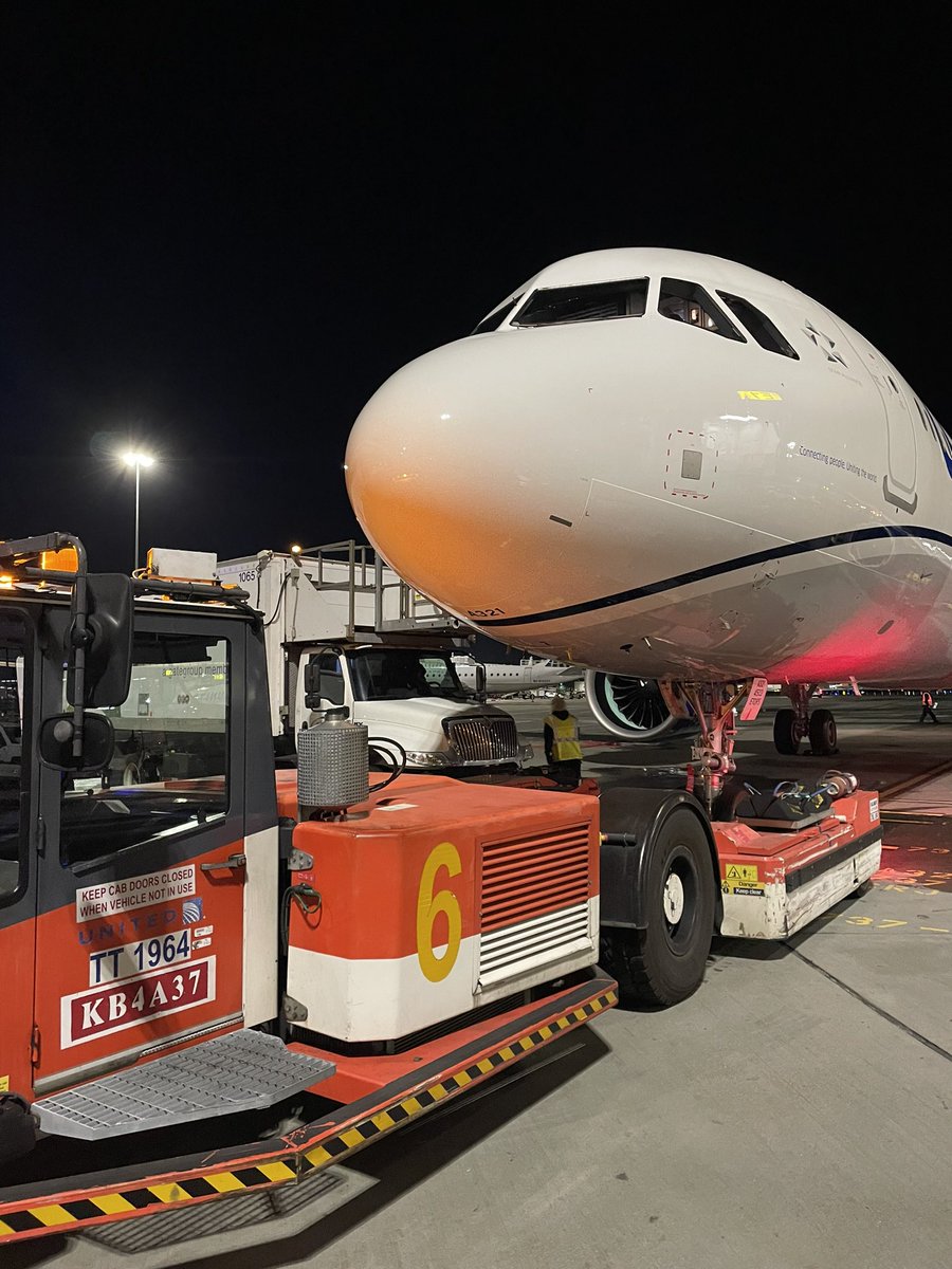 A_SimonsonUA's tweet photo. Been a while since I had to work overnight! Gate fits are such an important part of preventing aircraft damage. It was a pleasure to team up with our AO departments and business partners to ensure safe operation of our new A321 here at SFO! @AOSafetyUAL @Auggiie69 @DJKinzelman https://t.co/Fzwm6w1byL