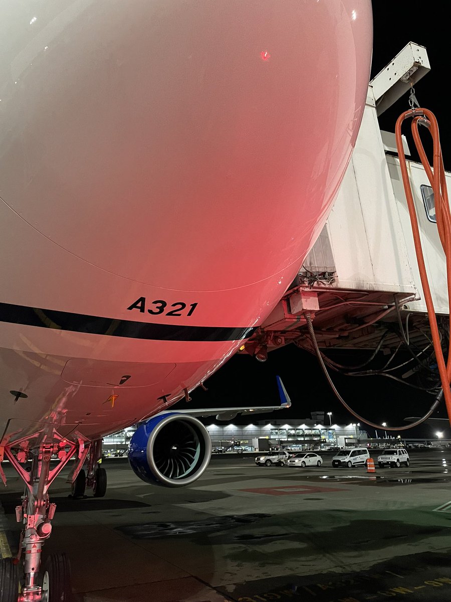 A_SimonsonUA's tweet photo. Been a while since I had to work overnight! Gate fits are such an important part of preventing aircraft damage. It was a pleasure to team up with our AO departments and business partners to ensure safe operation of our new A321 here at SFO! @AOSafetyUAL @Auggiie69 @DJKinzelman https://t.co/Fzwm6w1byL