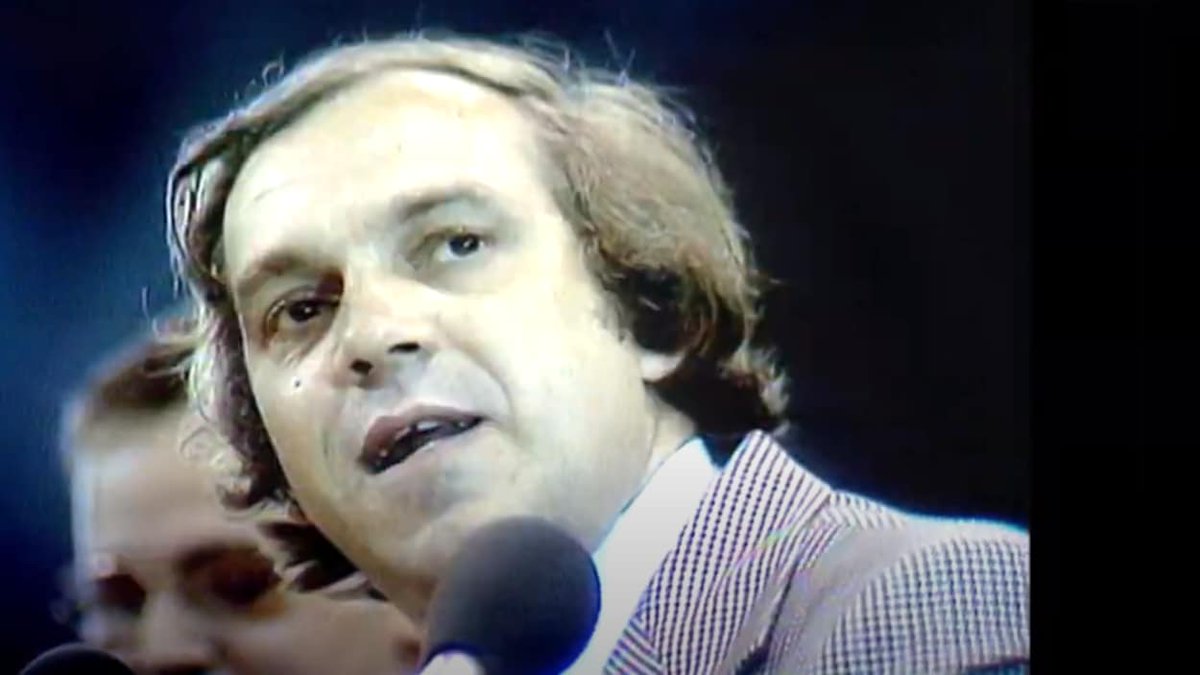 Alex White tweet media