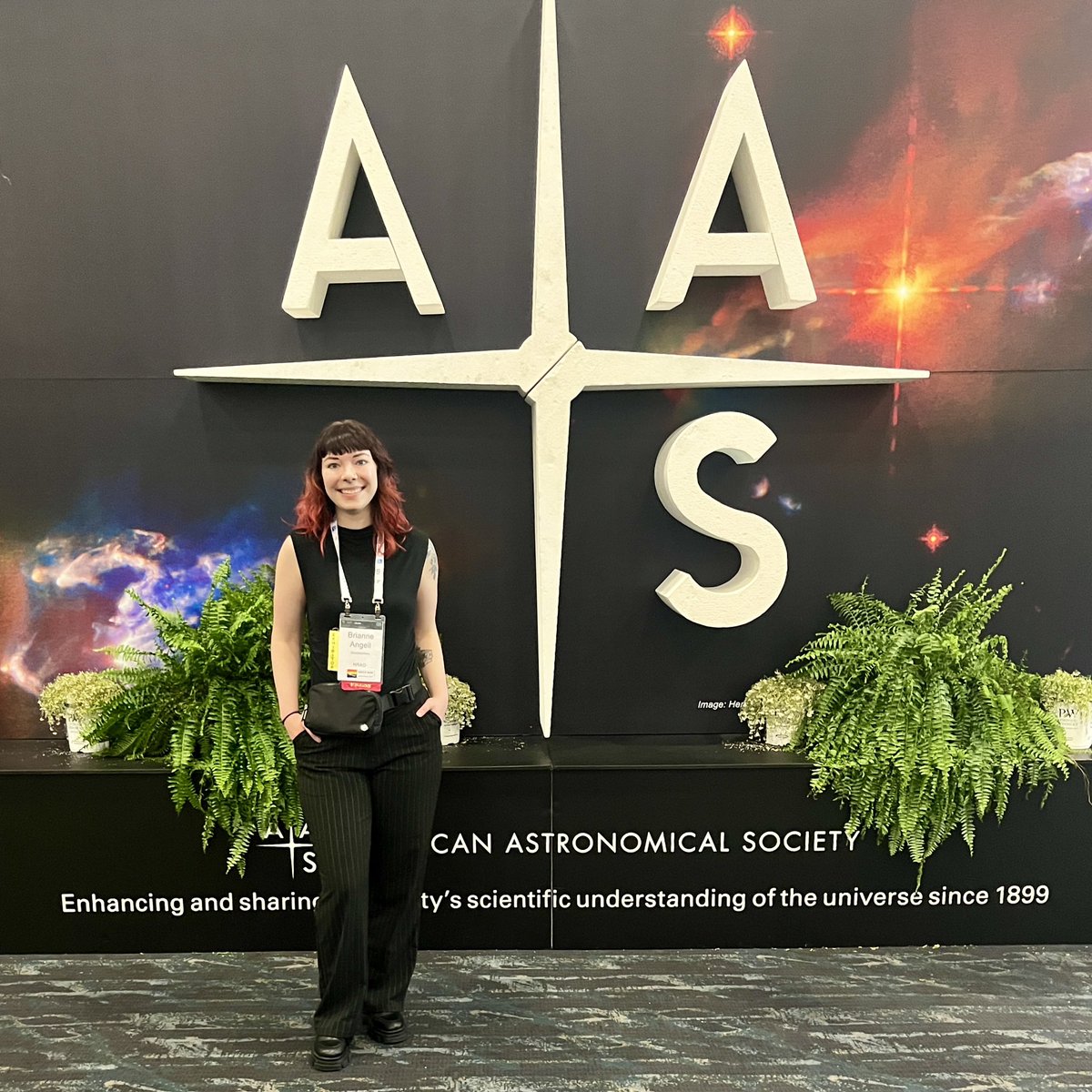 Hey #AAS243! SMM for The NRAO here 👋 

If you’re also a space science social media/digital marketer and we didn’t had a chance to meet at #AASNOLA, let’s at least connect here!