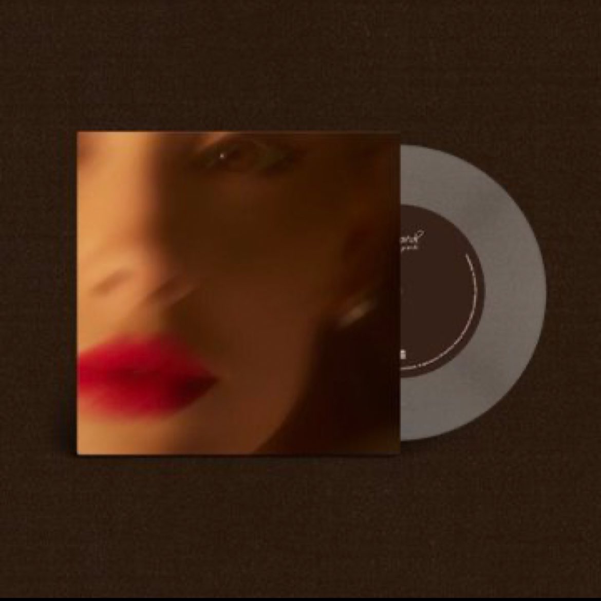 ole_hlbd's tweet photo. guys im doing a yes, and? cd/vinyl giveaway

to enter: 
- must be following me 
- like this tweet for an entry
- retweet this tweet for an extra entry

winner will be chosen on 1/15/24

good luck🫶🏼 #ArianaGrande #YESAND https://t.co/2PTxXNM4vh