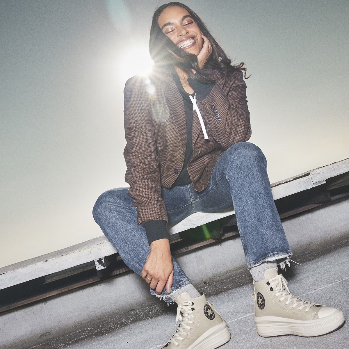 ✨ Shine 😎

👟 Converse Chuck Taylor All Star Move Hi Counter Climate

#sneakers