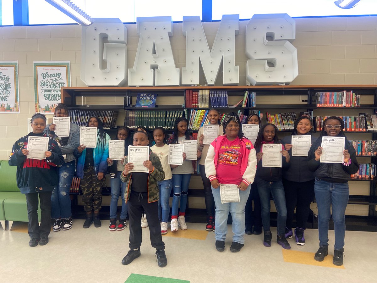 Rachel H. tweet media