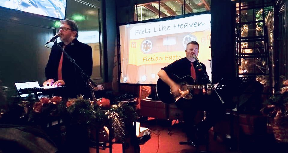 Anyone fancy a couple in The <a href="/BelfastBowery/">The Bowery Belfast</a> tomorrow night? 🤘🎸🎹 ❤️