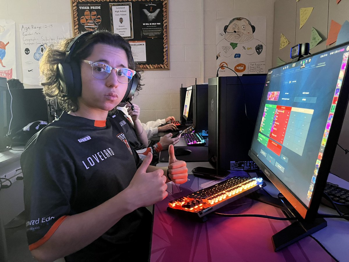 Locked in 💪 at <a href="/Loveland_HS/">Loveland High School</a> 

🔴 WATCH LIVE - VALORANT
 
Week 1 <a href="/esports_ohio/">Esports Ohio</a>
Loveland (0-0) vs. Colerain (0-0)

Twitch.tv/lovelandesports