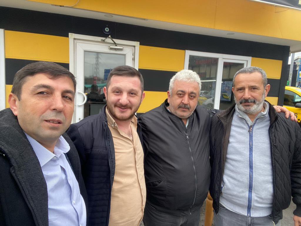 Gökhan ÇIKRIKÇI (@gokhancikrikci) on Twitter photo Ataşehir’imizin emektarları ve geçmiş dönem meslektaşlarımın hizmet verdiği Kervancılar Taksi Durağı’nı ziyaret ettim. Kendilerine hoşsohbetleri, misafirperverlikleri ve desteklerinden dolayı çok teşekkür ederim.
Türkiye Yüzyılı Şehirleri için Hazırız…Kararlıyız…
<a href="/burakcifci34/">Burak ÇİFCİ</a> Ataşehir’imizin emektarları ve geçmiş dönem meslektaşlarımın hizmet verdiği Kervancılar Taksi Durağı’nı ziyaret ettim. Kendilerine hoşsohbetleri, misafirperverlikleri ve desteklerinden dolayı çok teşekkür ederim.
Türkiye Yüzyılı Şehirleri için Hazırız…Kararlıyız…
<a href="/burakcifci34/">Burak ÇİFCİ</a>