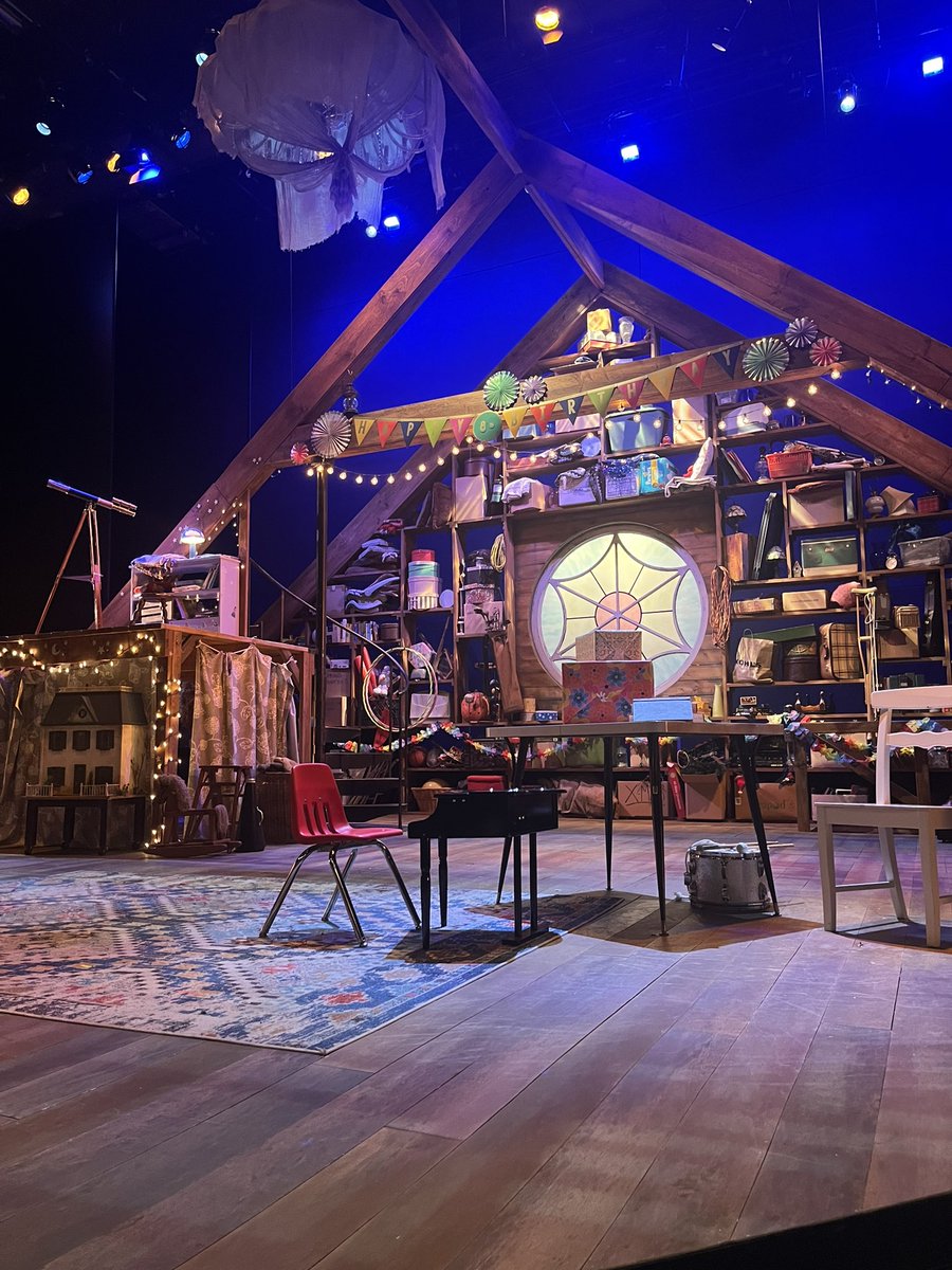 Miss Hanney tweet media