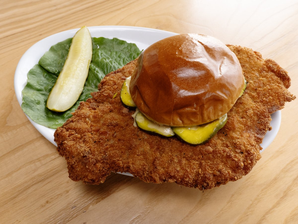 ozark_biscuits's tweet image. We're excited to highlight some specials we'll be running over the next few days while supplies last!

#Foodie #Food #MidMo #yummy