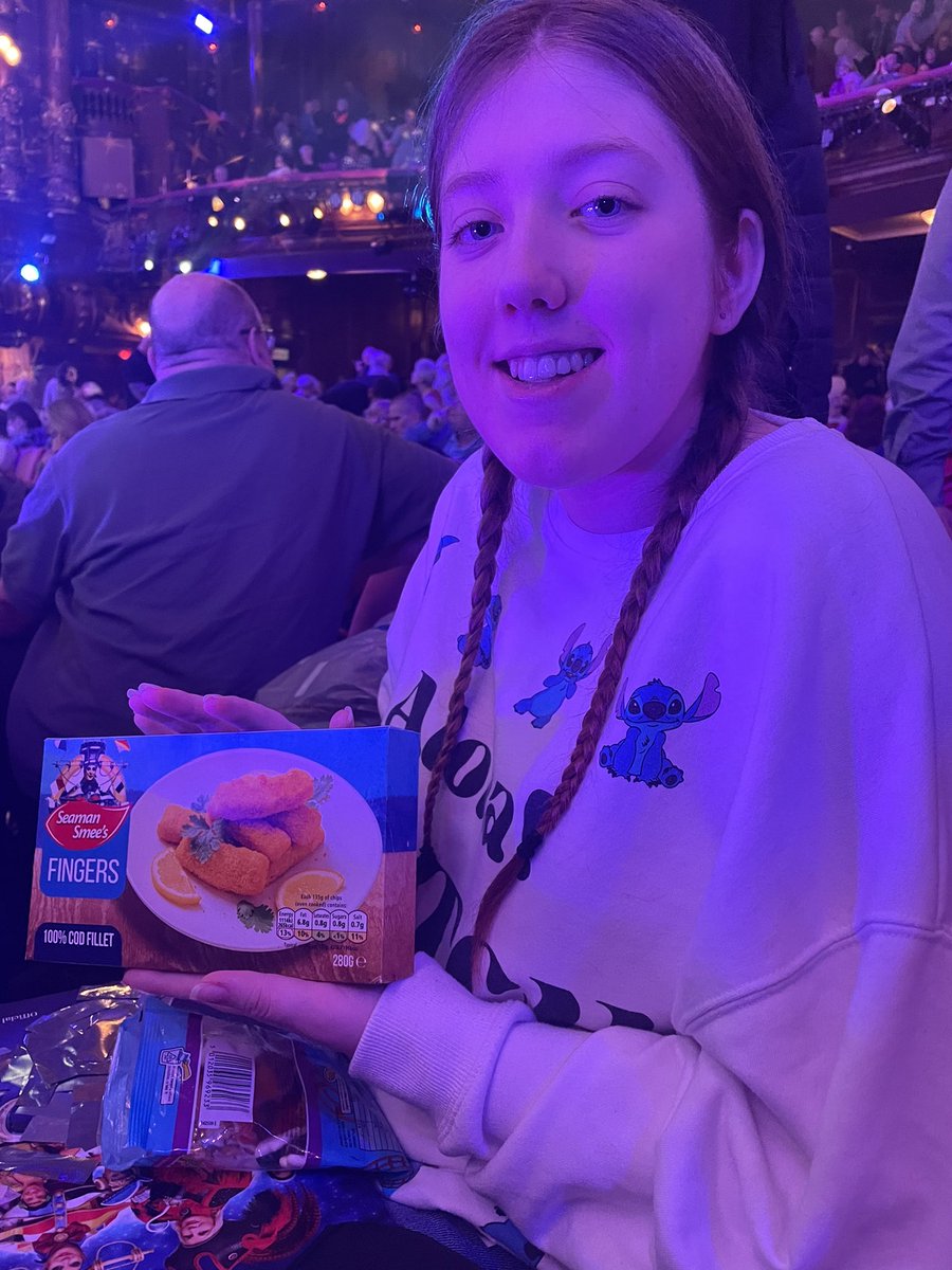 pchop81's tweet photo. @JulianClary my daughter  @ChloeNonk7 is thrilled after catching your gift! Thank you. What an amazing and hilarious first act. Can’t wait for the rest #peterpan #familyfun https://t.co/fC6SFKvWz3