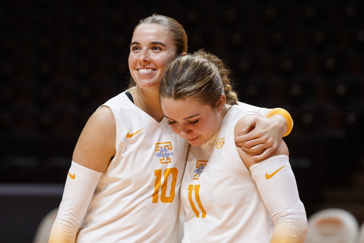 Vol_VBall's tweet photo. 𝙏𝙤𝙥 𝙎𝙝𝙤𝙩𝙨 𝙏𝙝𝙪𝙧𝙨𝙙𝙖𝙮: 𝙒𝙝𝙞𝙩𝙚 𝙀𝙙𝙞𝙩𝙞𝙤𝙣 🤍 https://t.co/6GJKjFdY6L