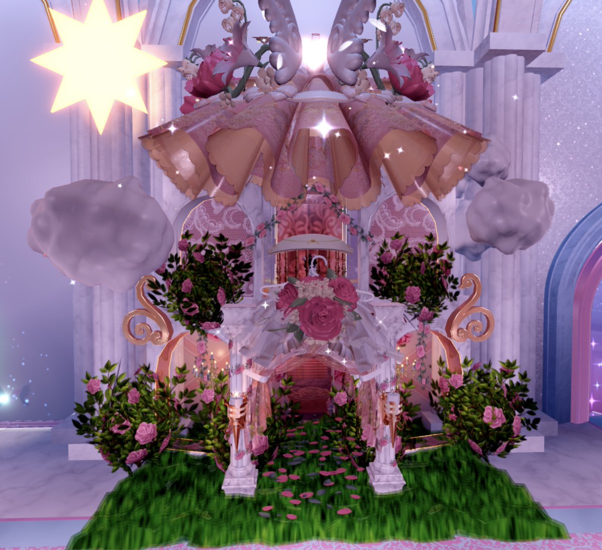 FarahRi_NyoOm's tweet photo. My new Royale High dorm  (a thread)
🌸🌹 Rosemary’s Palace 🌹🌸
(1/?)
.
.
.
.
#royalehigh #royalehigheverfriend #royalehighdorms #royalehighcampus3 https://t.co/rY4xg7A69O