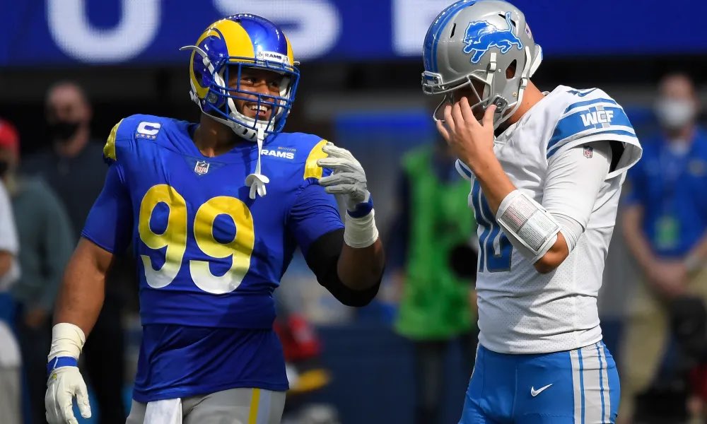 MLFootball's tweet photo. DAMN COOL: #Rams star Aaron Donald reached out this week to #Lions QB Jared Goff to tell him he's proud of him.

❤️❤️❤️

He said Goff has grown a lot and said he’s super happy to see it. 

👏 https://t.co/EbRFywalnr