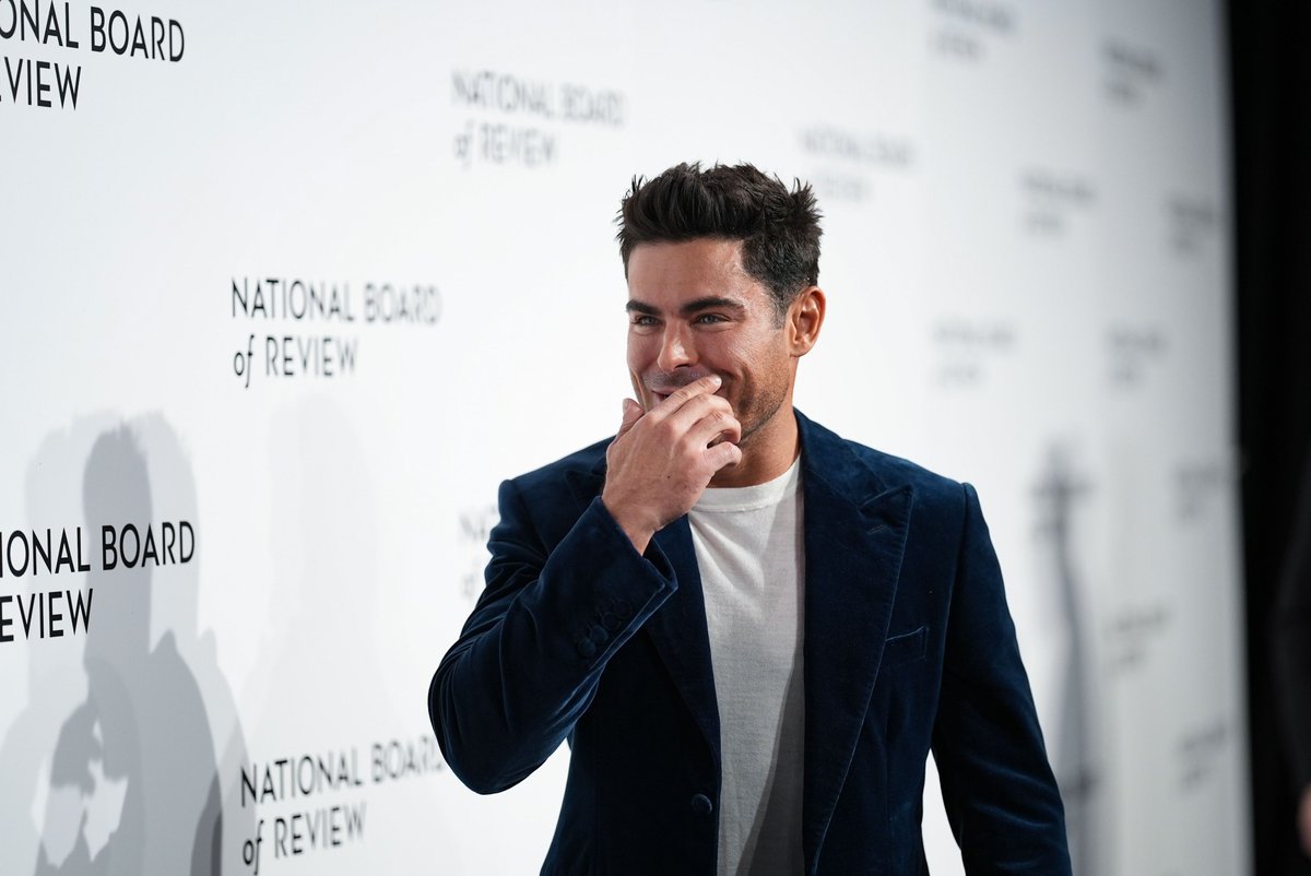 zacefron_net's tweet photo. Zac Efron at the 2024 National Board Of Review Gala https://t.co/9f6RsNP3Ps