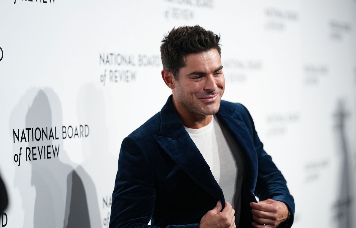 zacefron_net's tweet photo. Zac Efron at the 2024 National Board Of Review Gala https://t.co/9f6RsNP3Ps