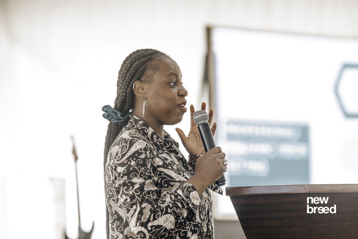 ctnewbreed's tweet photo. We want thank all our speakers who provided knowledge to our young adults on Blueprint- Vision Casting.
#NewBreed
#weareicgc
#impactservice https://t.co/r8pIX0aoCt