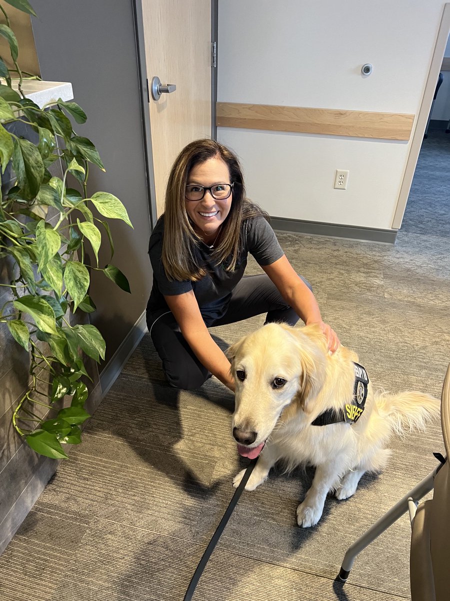 It was good to get back and start visiting schools again after the Christmas break & snow days! We even popped in for a quick visit to say hi at Midland Dental Group! We love being involved w/our different communities in Sarpy County!🐾⁦@SarpySheriff⁩ #hugdognotadrugdog