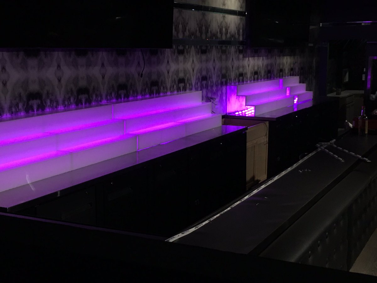 Dj_Scarface's tweet photo. INSTALLATION LIFE… LED REPAIRS FOR A REMODEL. I STAY BUILDING THE PLACES YALL LOVE TO FREQUENT…
#dj #djs #djgear #michigan #music #detroit #setup #djlife #install #installer #installation #inksternative #conglomeratedjs #djscarface https://t.co/8gsaNOluBm