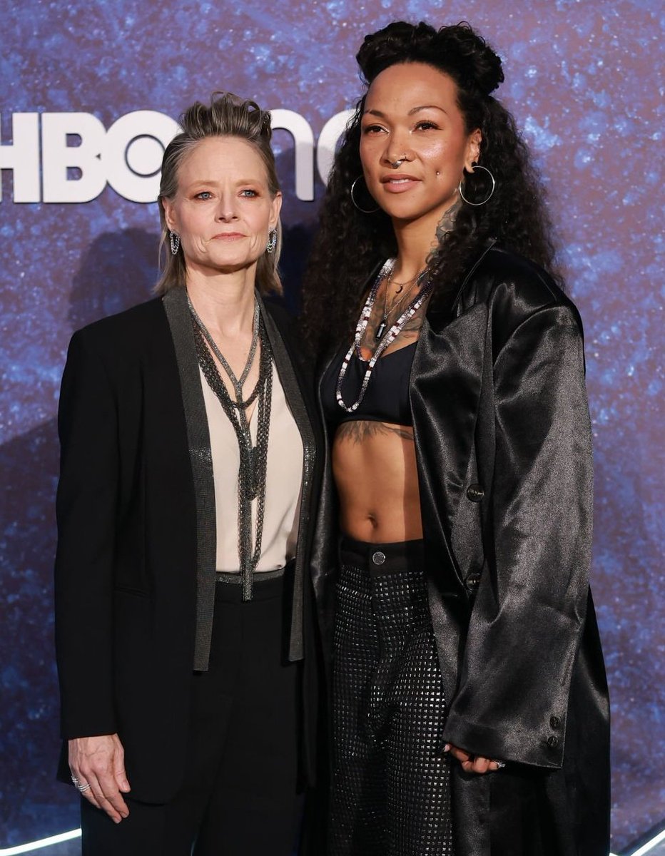 best of jodie foster on X: "Jodie Foster and Kali Reis at the premiere of True Detective: Night Country, in Mexico, January 11, 2024. https://t.co/6i7cnB0lvW" / X