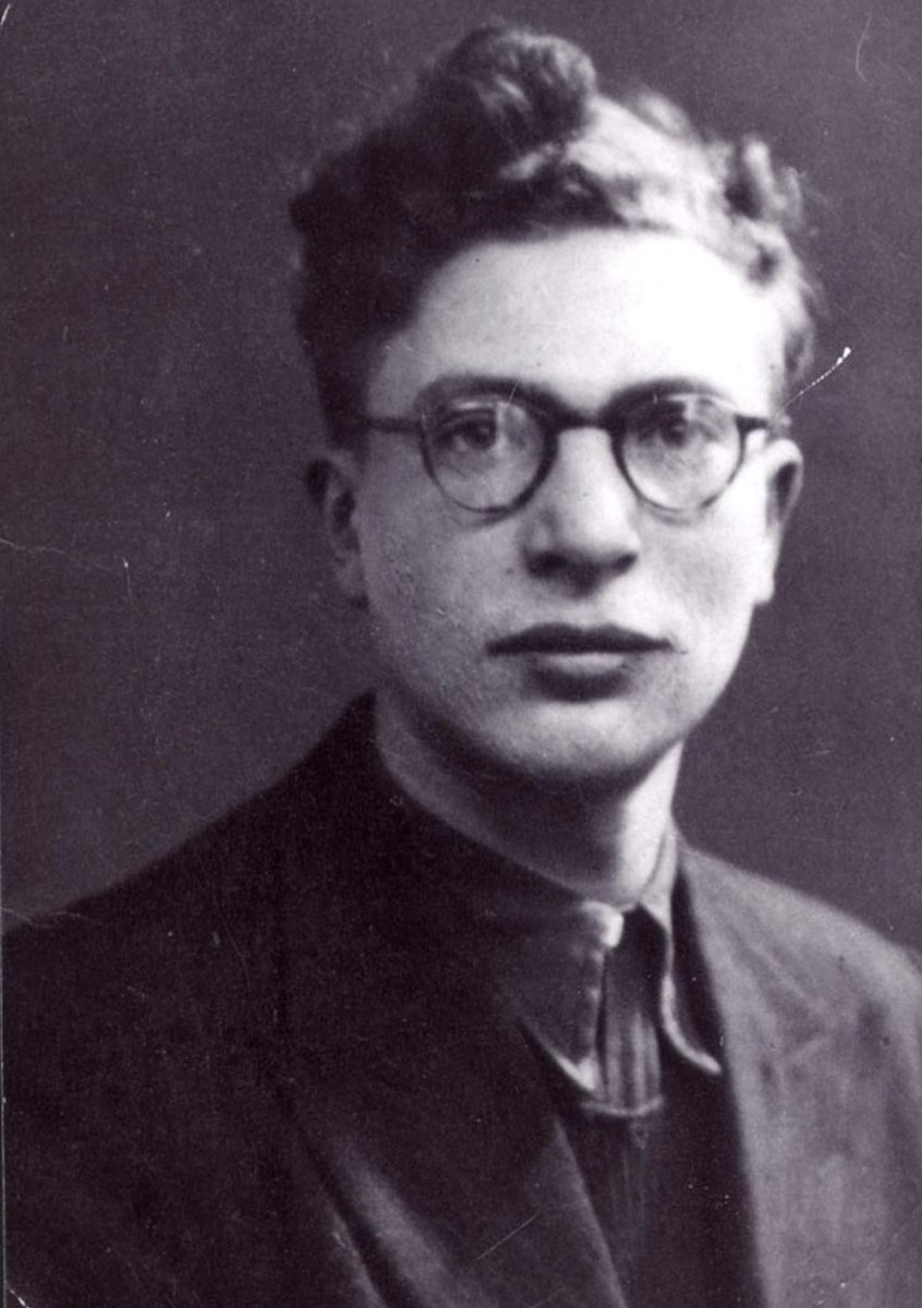 Auschwitz Memorial tweet media