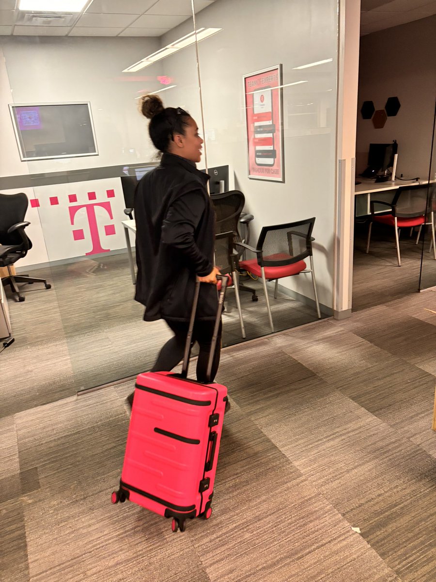 Congratulations to our PEAK winner @KaliStone7. We are so proud of all of the hard work and dedication that you put into making Birmingham win every day. You’re going to Hawaii!!! @m_wan4life @csandoval111