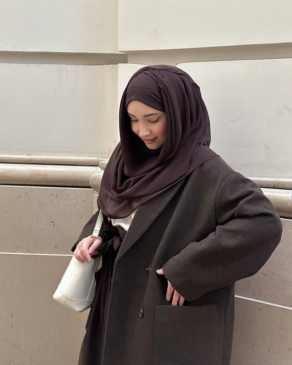 Remember Allah, Follow Quran an Sunnah, keep Smiling, love ur family, be humble, love it self, be respectful. Do your best and say Alhamdulillah for everything ☝🏻♥️ #AmduaKhan