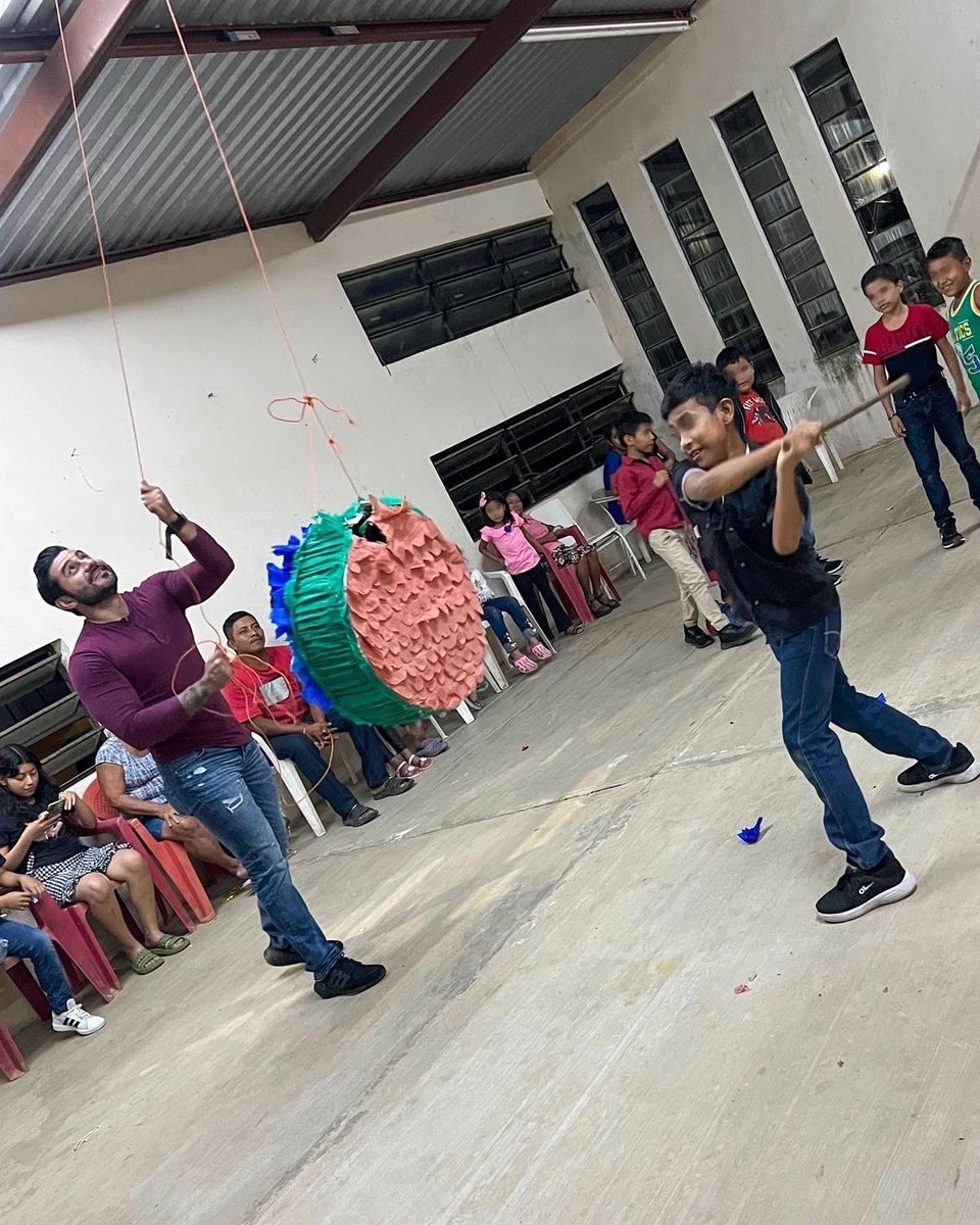 MartinLastra91's tweet photo. ¡Muy contentos de haber estado con nuestros amigos de la Col. liberación!
#Tabasco #DistritoXX #Teapa #Tacotalpa #JuventudEsMorena #RelevoGeneracional https://t.co/wXeCftAO5m