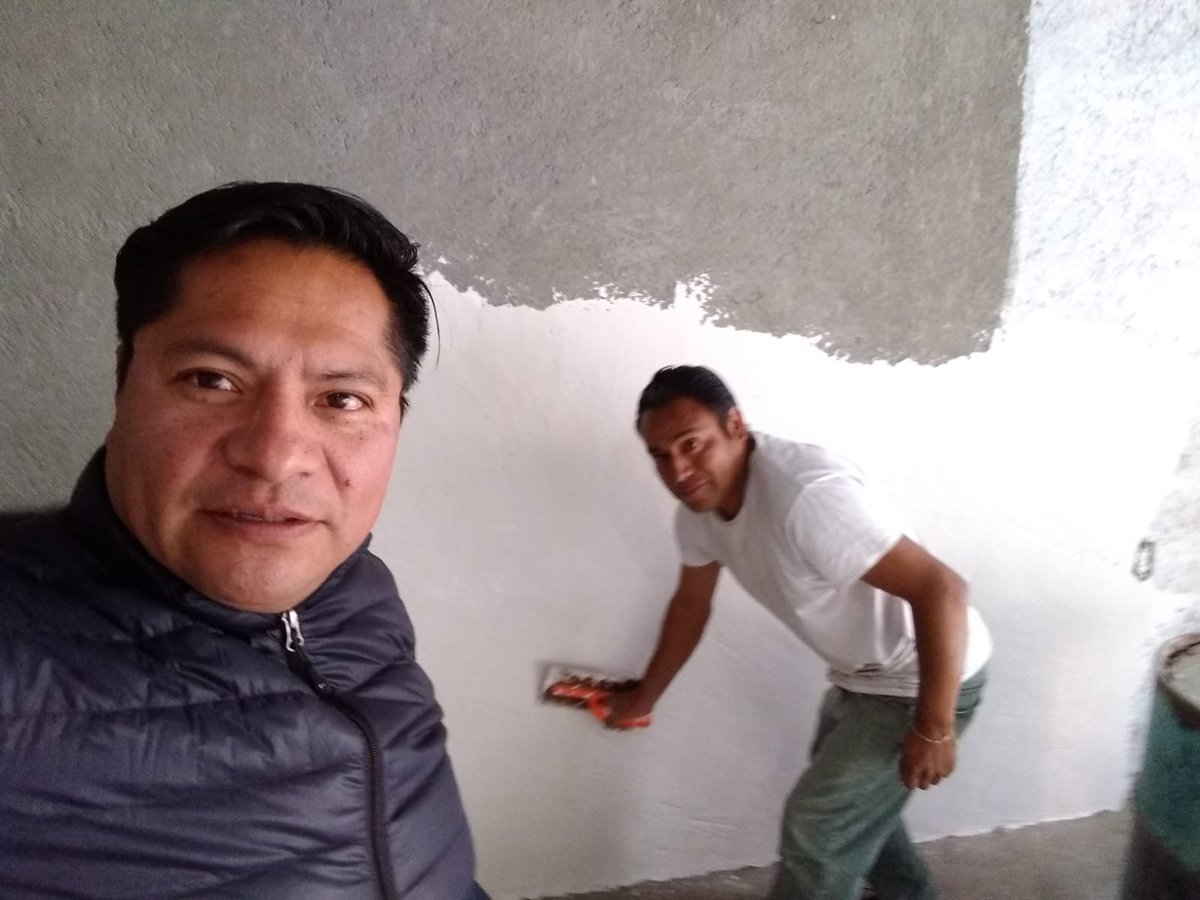 endoquiric02's tweet photo. Saludando y reconociendo el trabajo de muchos que dia a día salen a trabajar. #huixquilucan https://t.co/lyw97GNJaD