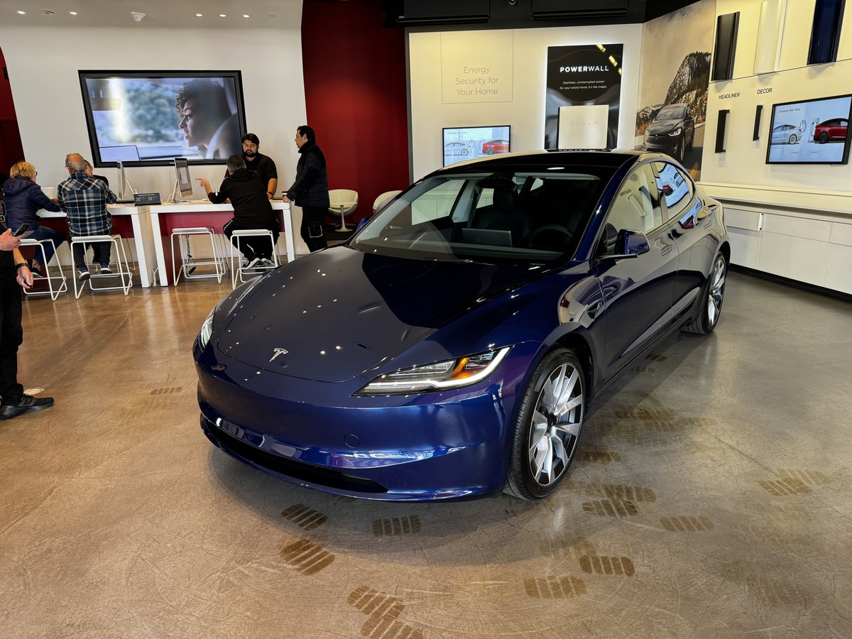 Whole Mars Catalog tweet media