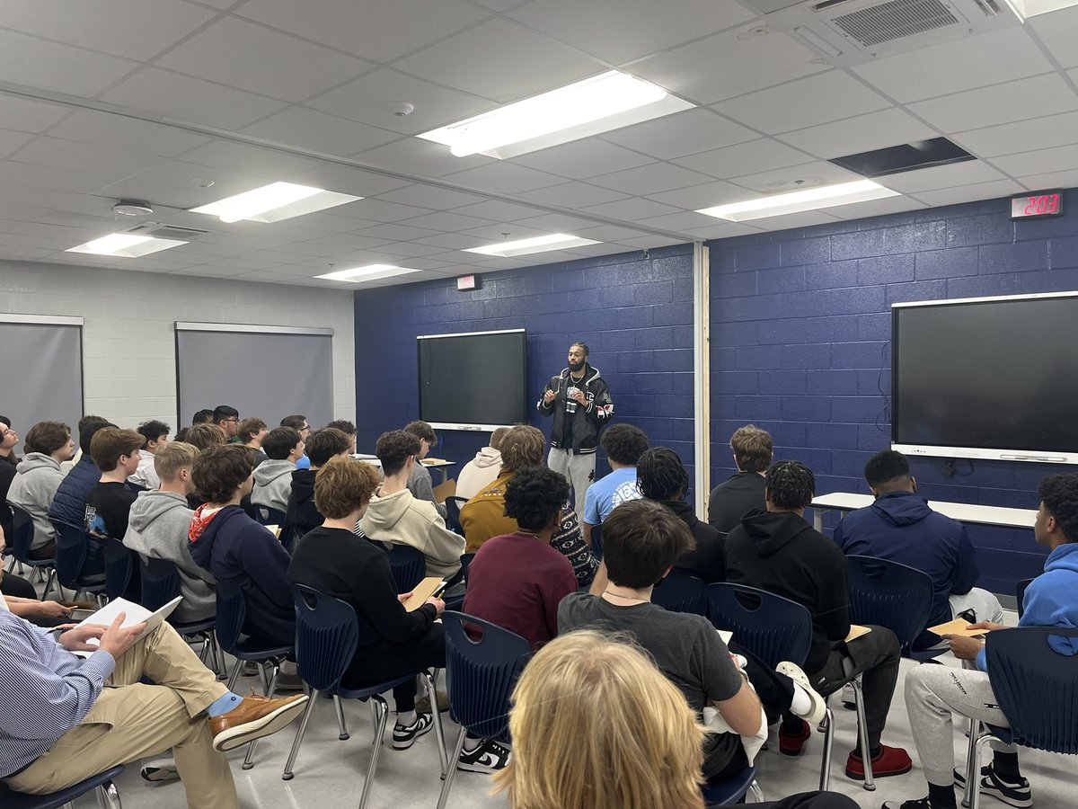 Liberty Creek Wolves Football tweet media