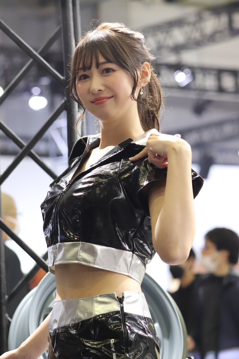 rio_shiraishi13's tweet photo. 今日から3日間 #東京オートサロン2024 出演です🚗
 #トピー実業 さんのブースに立ってます！
ぜひお立ち寄りください(*^^*)✨️
ブースに立っている時間などは、Twitterやインスタのストーリーでお知らせします🌸
インスタもぜひフォローしてね🙋‍♀️
 #白石理桜 https://t.co/XVP27Gg1gn