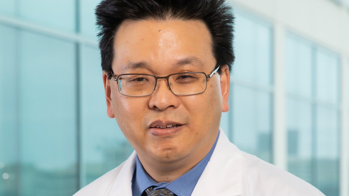 .@ScienceMagazine selected a study led by #UTSW Pediatrics Associate Professor Andrew Y. Koh, M.D., as one of the top five papers of 2023. The groundbreaking study explores how gut bacteria can amplify cancer immunotherapy drugs. Learn more: bit.ly/3NVOJjd #utswresearch