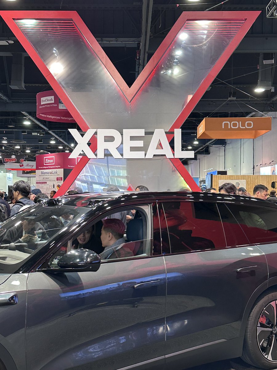 skipkimpel's tweet photo. @XREAL_Global at #ces2024 
#xrealces2024 #gospatialnow https://t.co/LQMeSwo32X