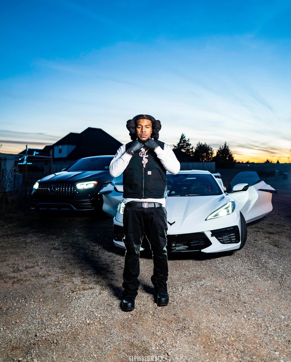 51June4G's tweet photo. Duct tape on my window wit a trash bag to stop the breeze, Now it’s C8 coupes &amp; AMG’s when we block the street ⭐️🏚️ https://t.co/fG9Xi5nLai