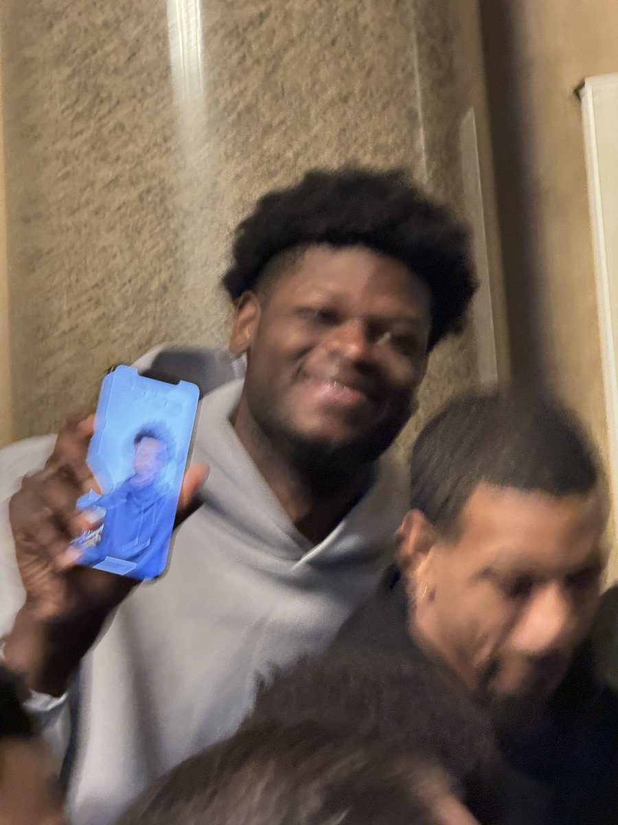 Lauren Rosen tweet media